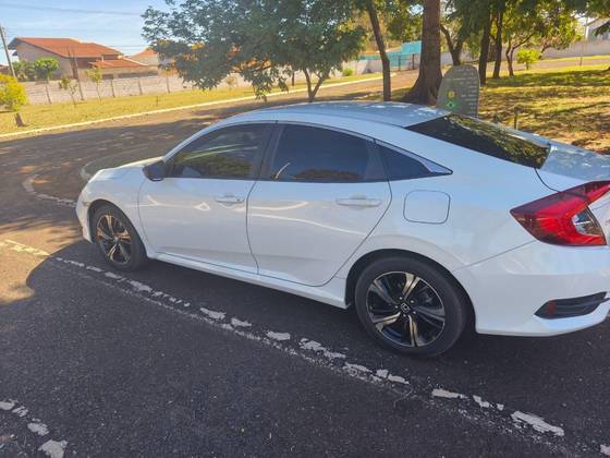 HONDA CIVIC 2.0 16V FLEXONE SPORT 4P CVT HONDA CIVIC 2.0 16V FLEXONE SPORT 4P CVT